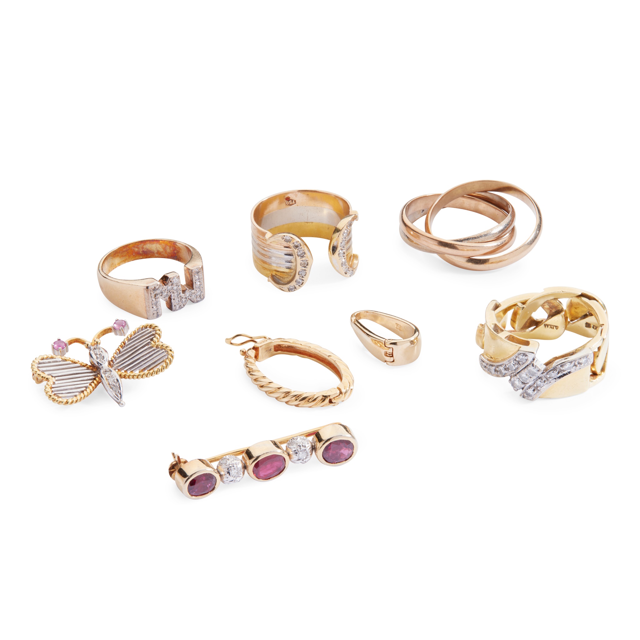 A collection of jewellery