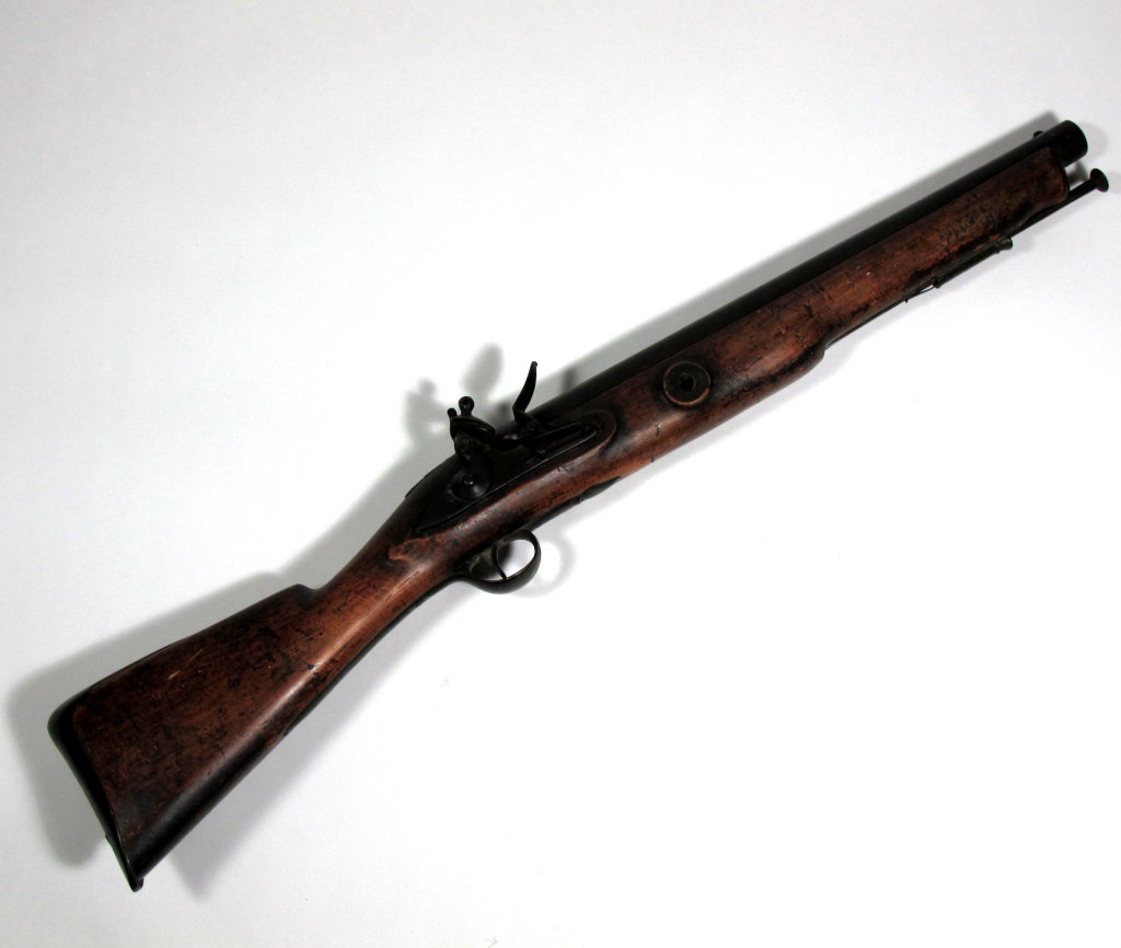 ENGLISH FLINTLOCK SWIVEL GUN OF LARGE SIZE