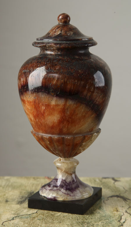 A 19th century bluejohn urn