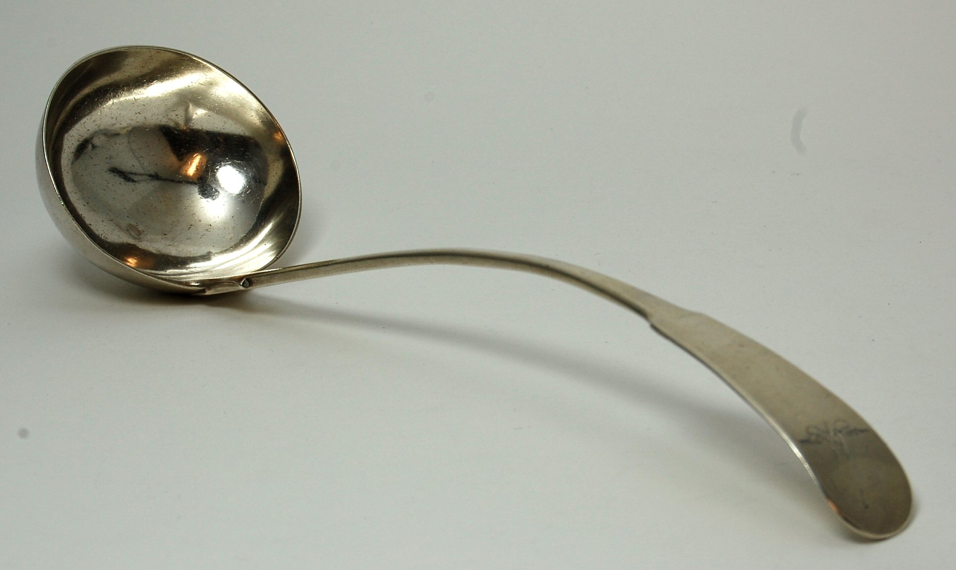 Dundee - a Scottish provincial soup ladle