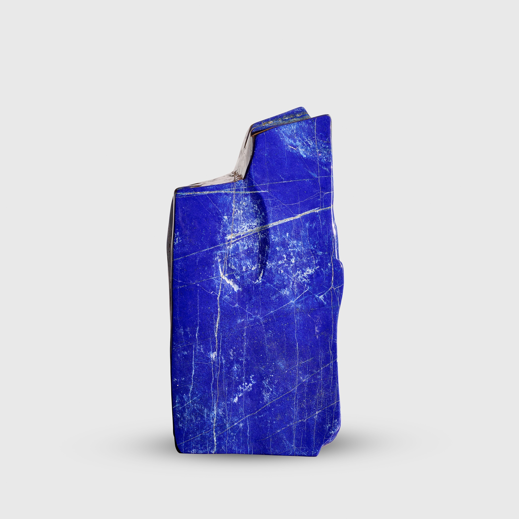 LARGE SPECIMEN OF LAPIS LAZULI