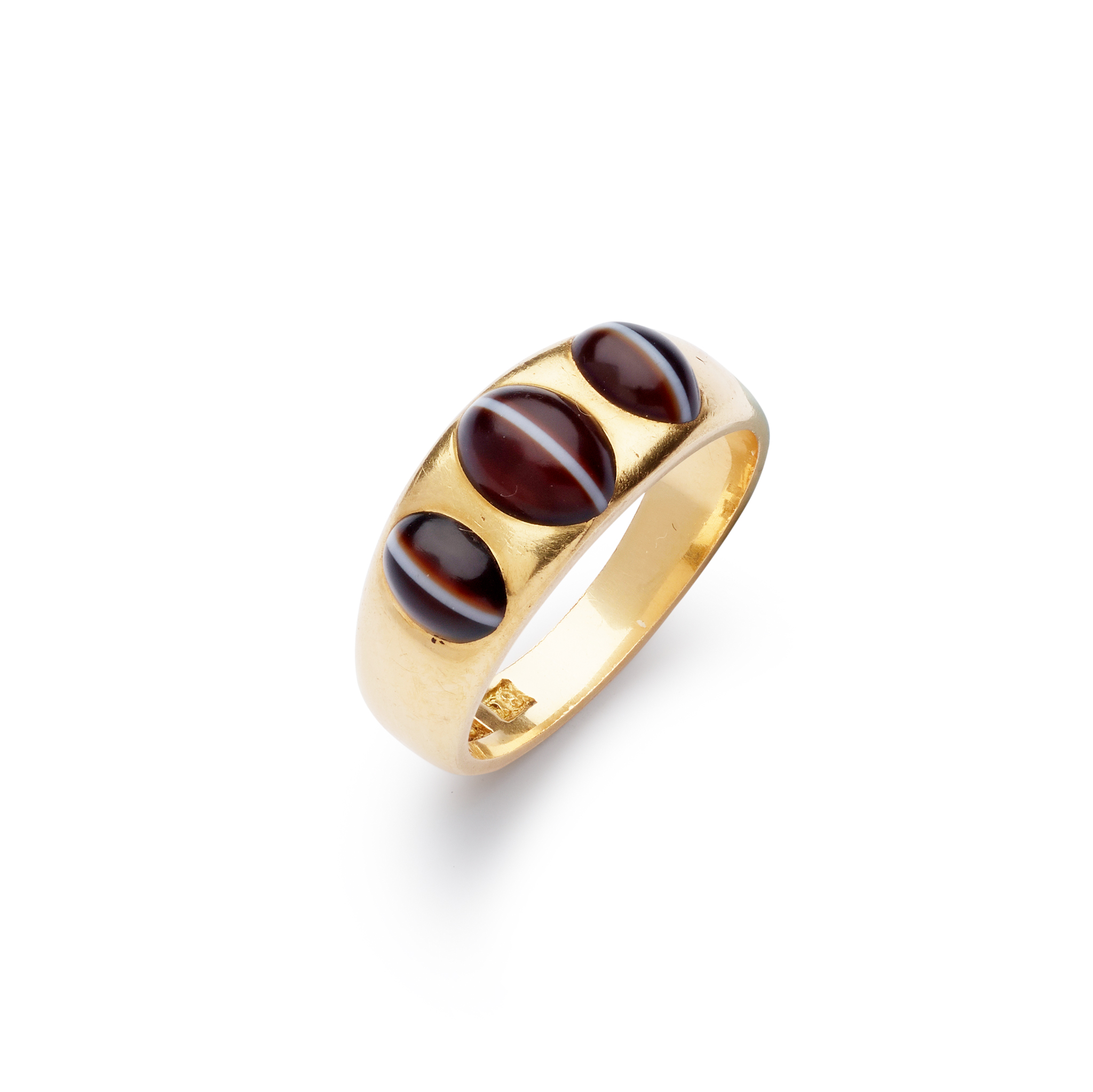 A banded agate three-stone ring