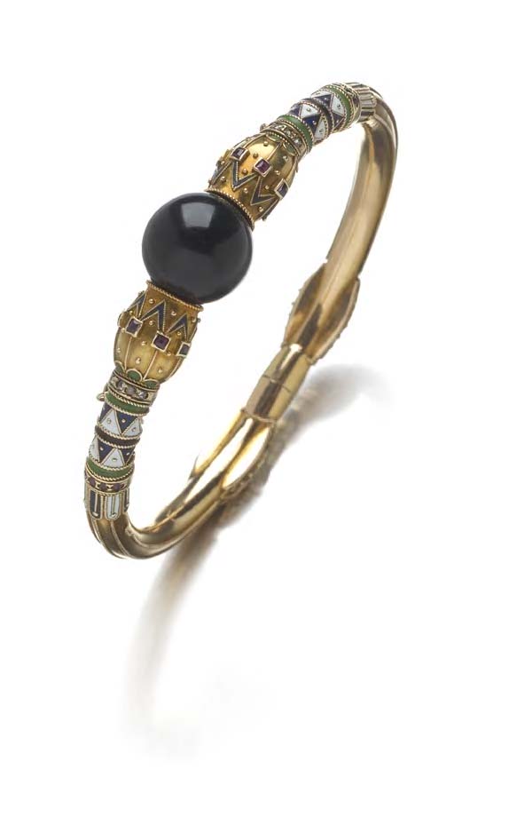 A Russian gold bangle,