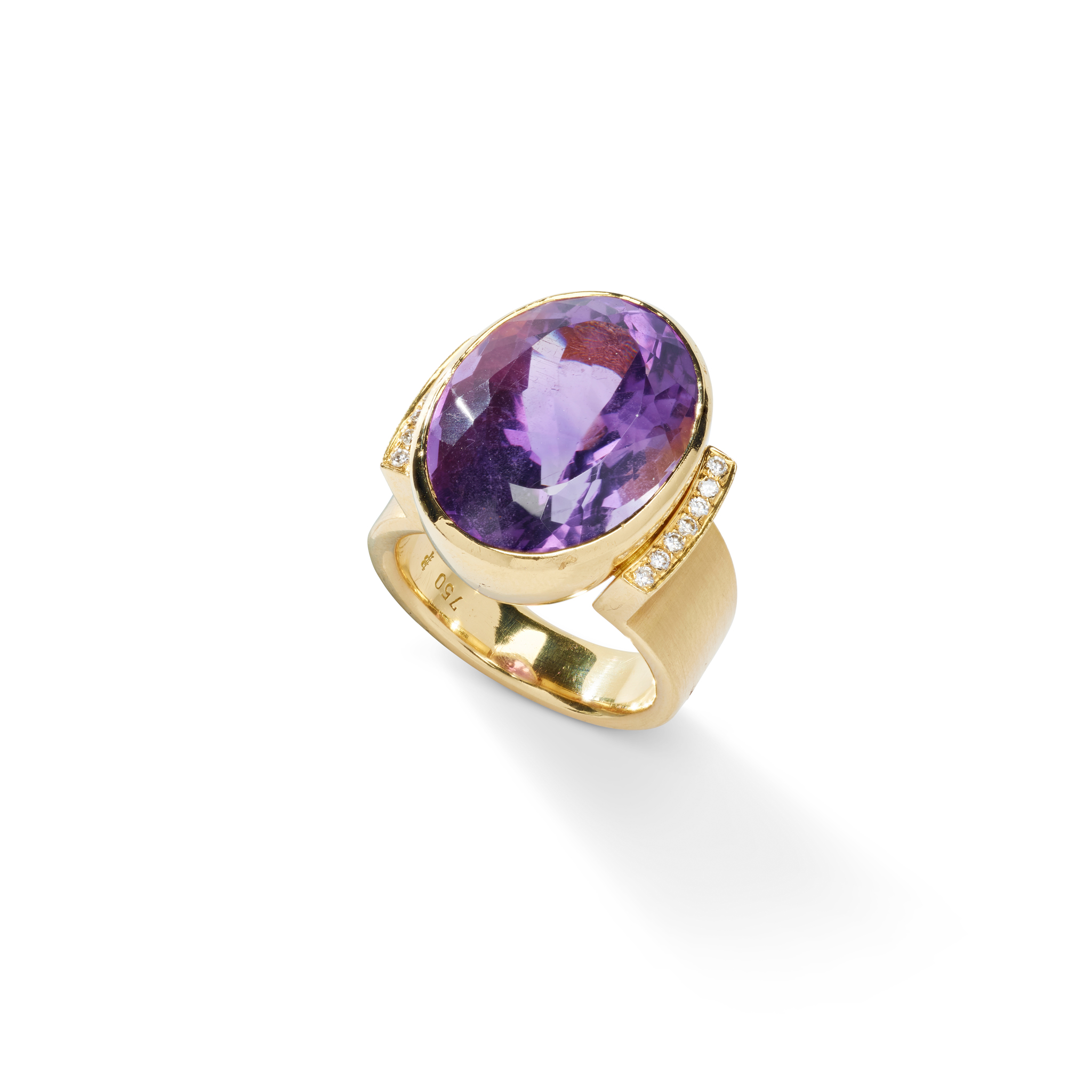 Peter Plöderl: An amethyst and diamond dress ring