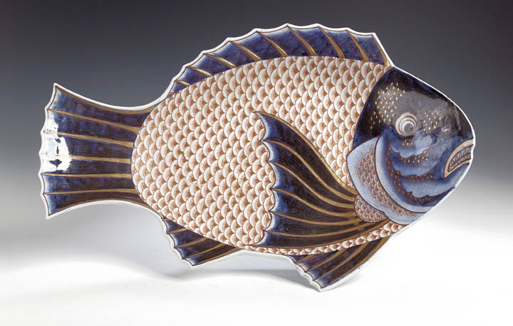 A Japanese Fukagawa style platter modelled as a fish,
