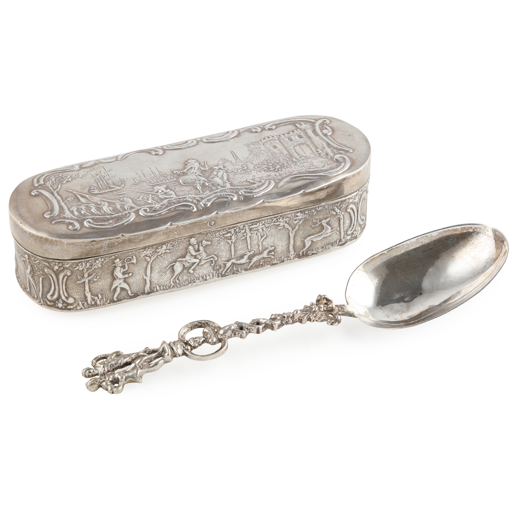 A LATE 19TH CENTURY DUTCH BOX
