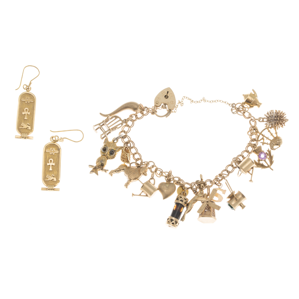 A 9ct gold charm bracelet