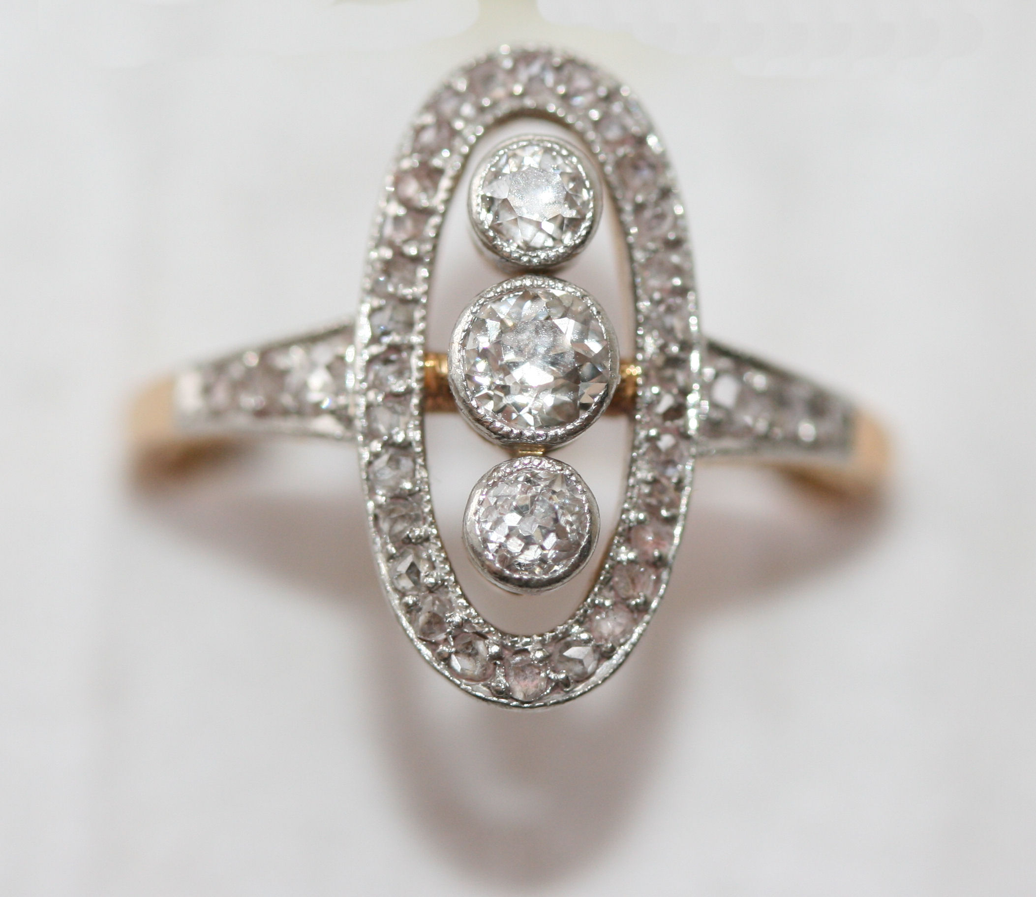 An Art Deco diamond ring