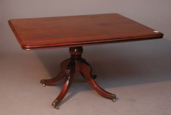 An early Victorian mahogany breakfast table,