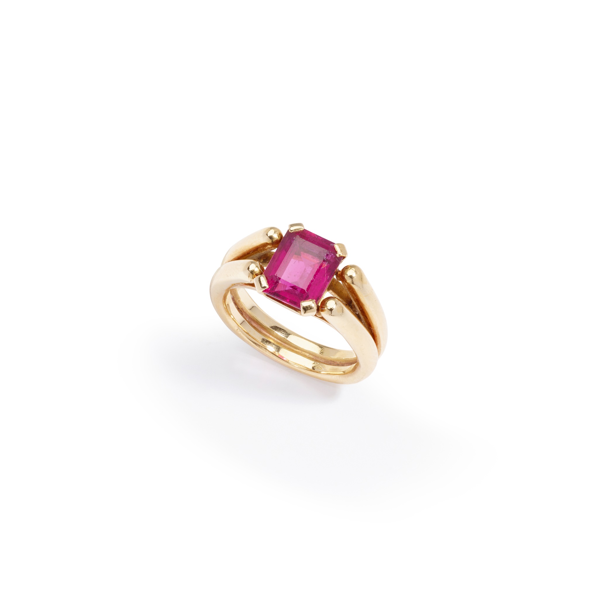 A pink tourmaline ring