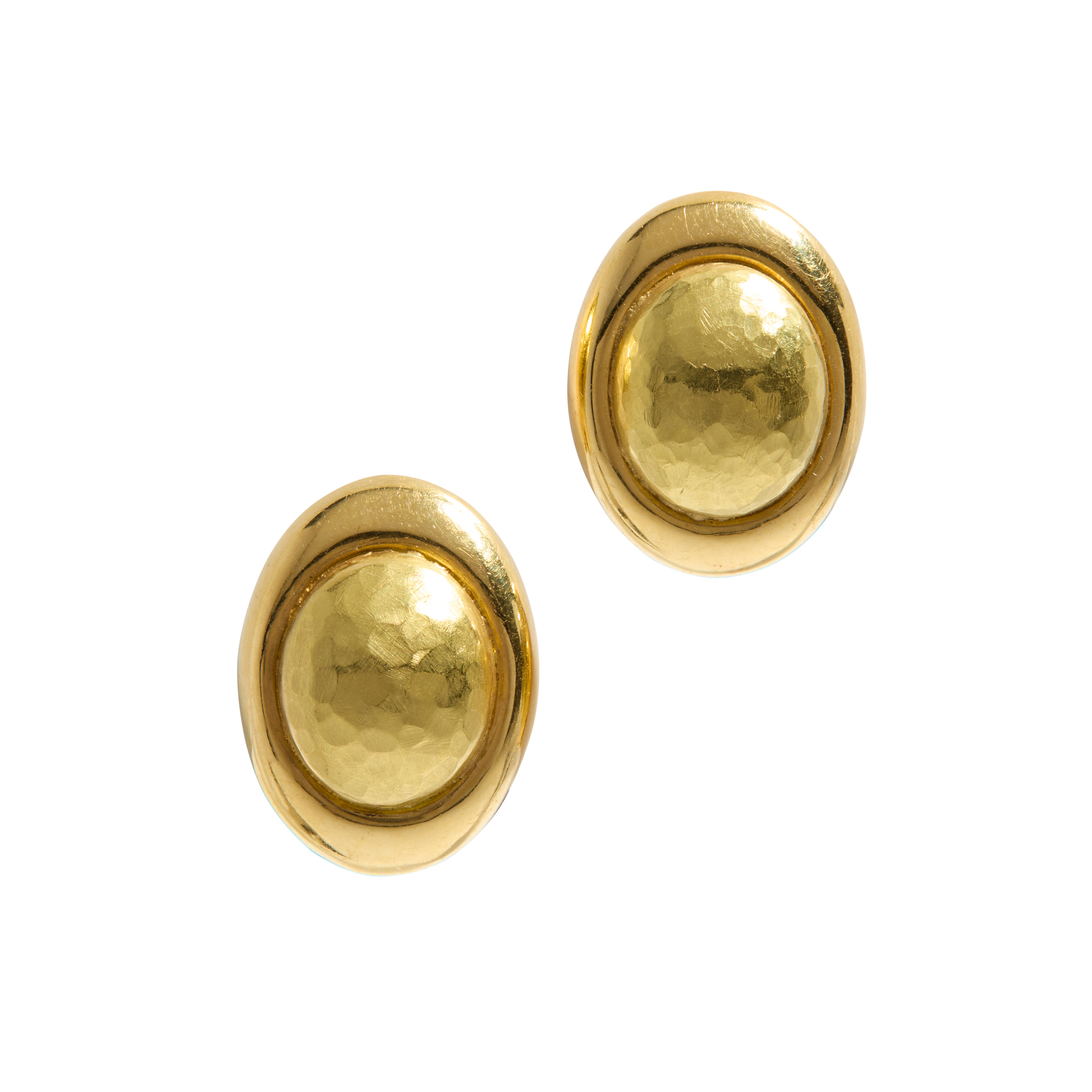 A pair of textured earclips