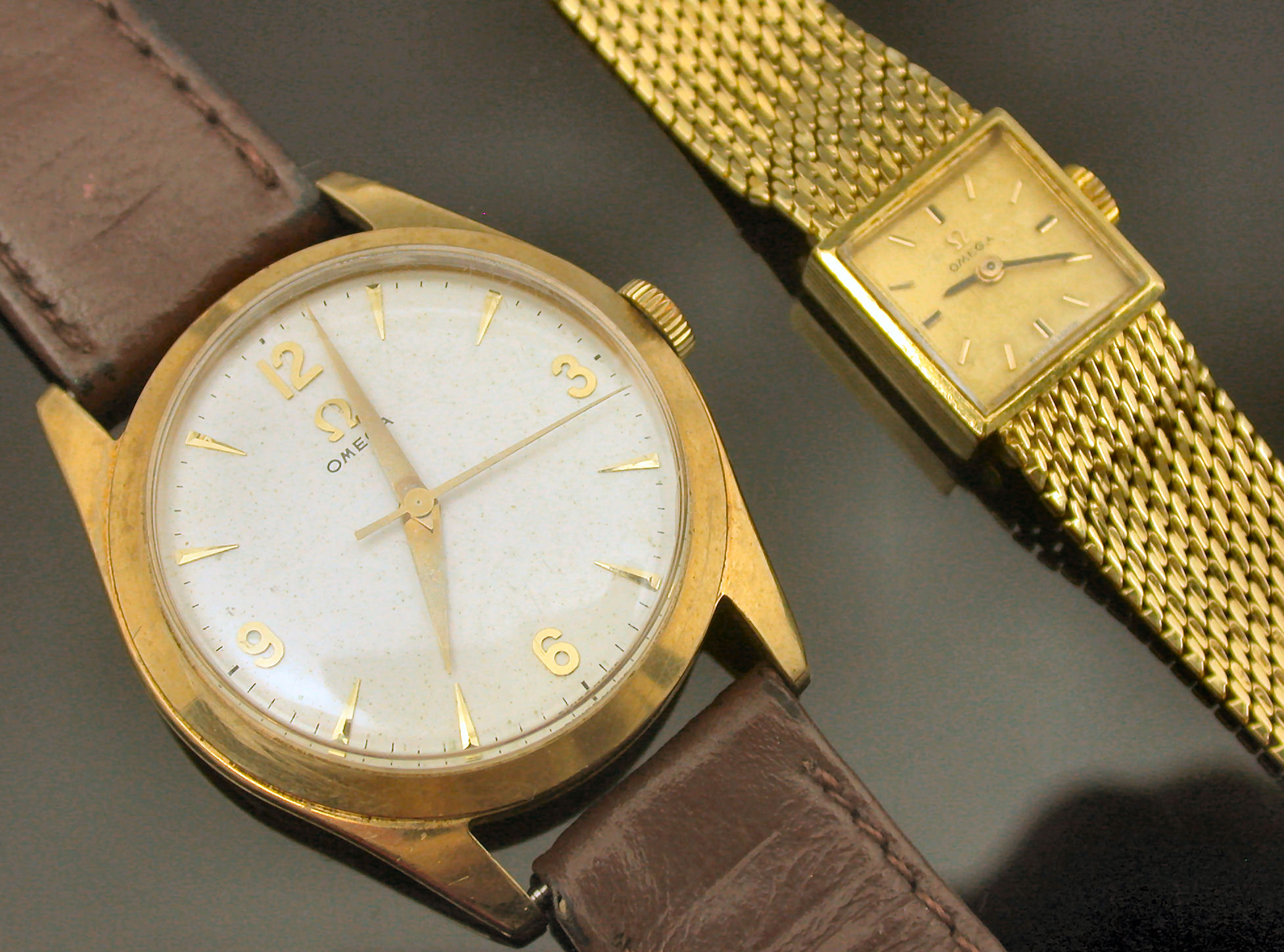 Omega - a lady's 18ct gold wristwatch,