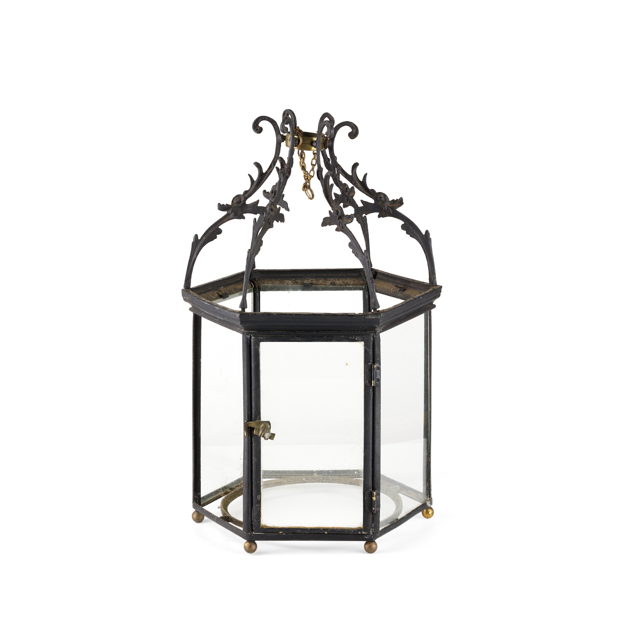 REGENCY IRON HALL LANTERN