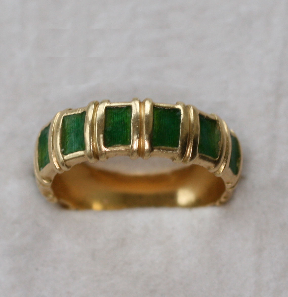 TIFFANY - a Schlumberger 18ct gold and enamel ring