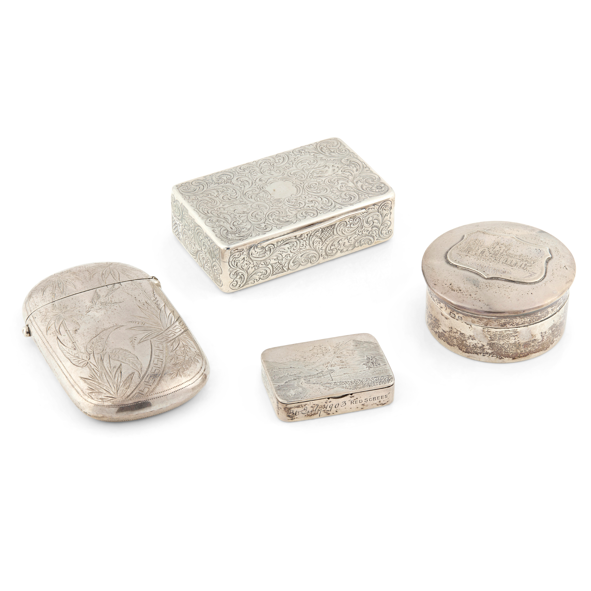A LATE VICTORIAN SNUFF BOX