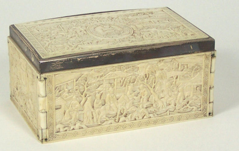 An 19th century Anglo-Chinese carved ivory rectangular box
