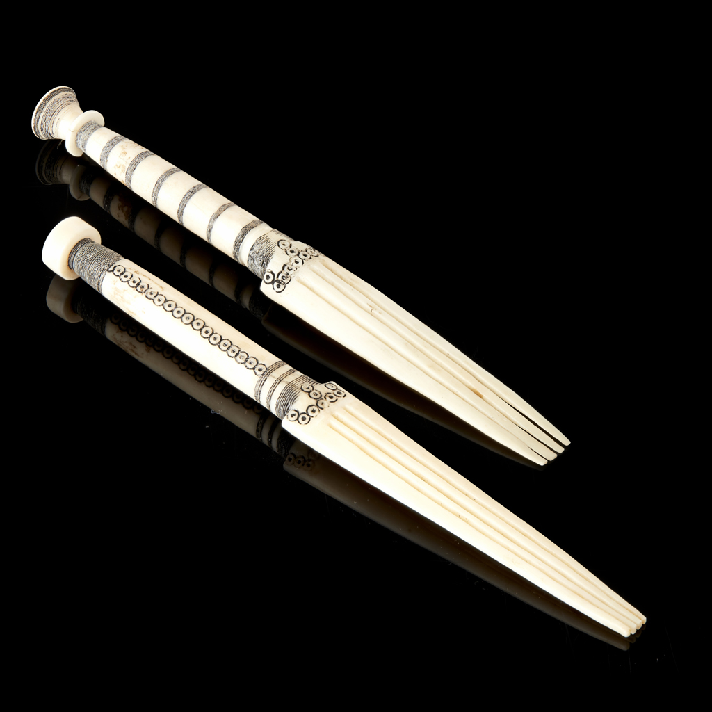 PAIR OF FUR HAIR PINS