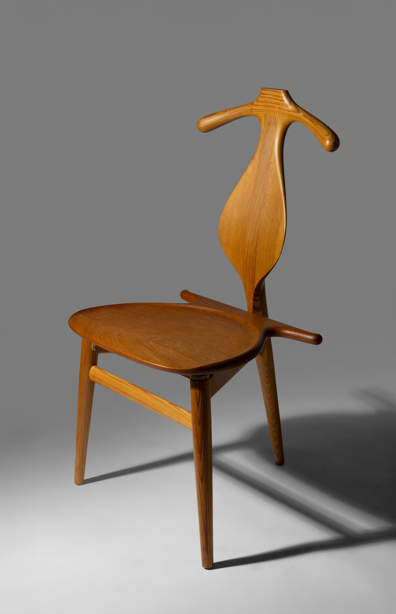 HANS WEGNER (DANISH 1914-2007) FOR JOHANNES HANSEN