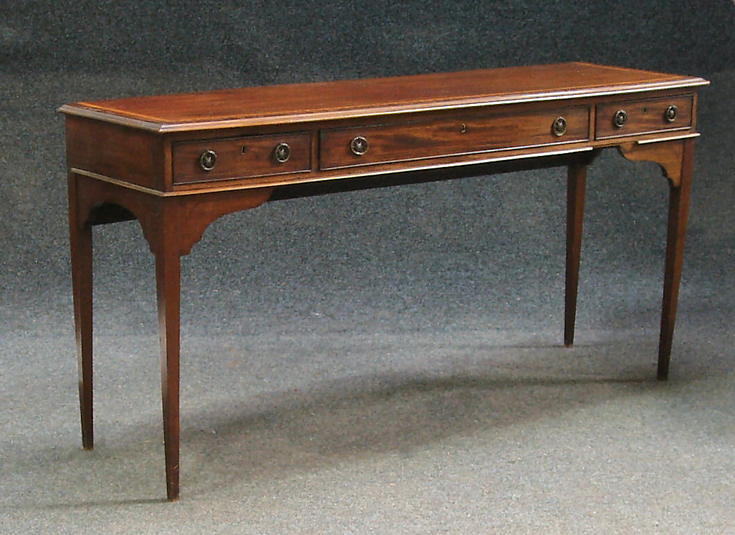 An Edwardian mahogany buffet