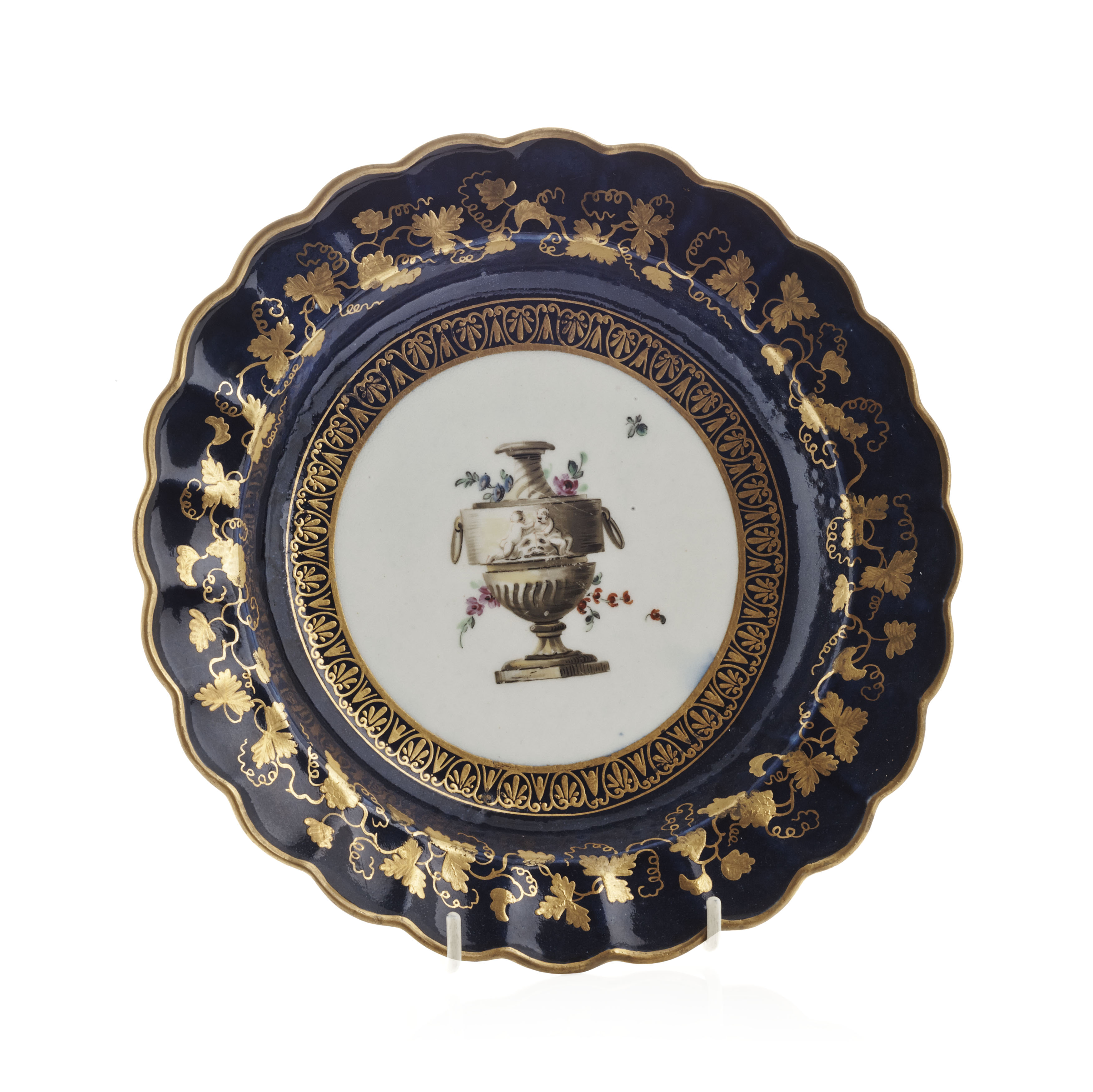 TWO PAIRS OF WORCESTER FIRST PERIOD PORCELAIN DISHES