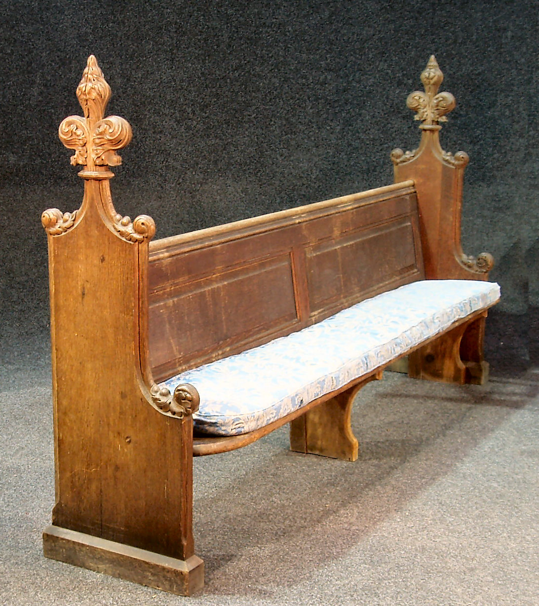 An oak Church pew '1819 St John the Evangelist',