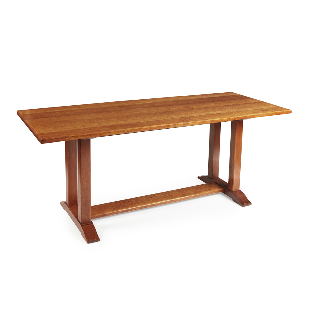 GORDON RUSSELL (1892-1980)