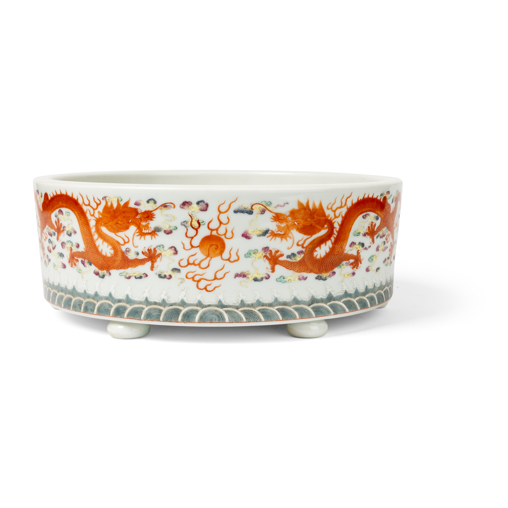 LARGE CHINESE FAMILLE ROSE 'DRAGON' BASIN