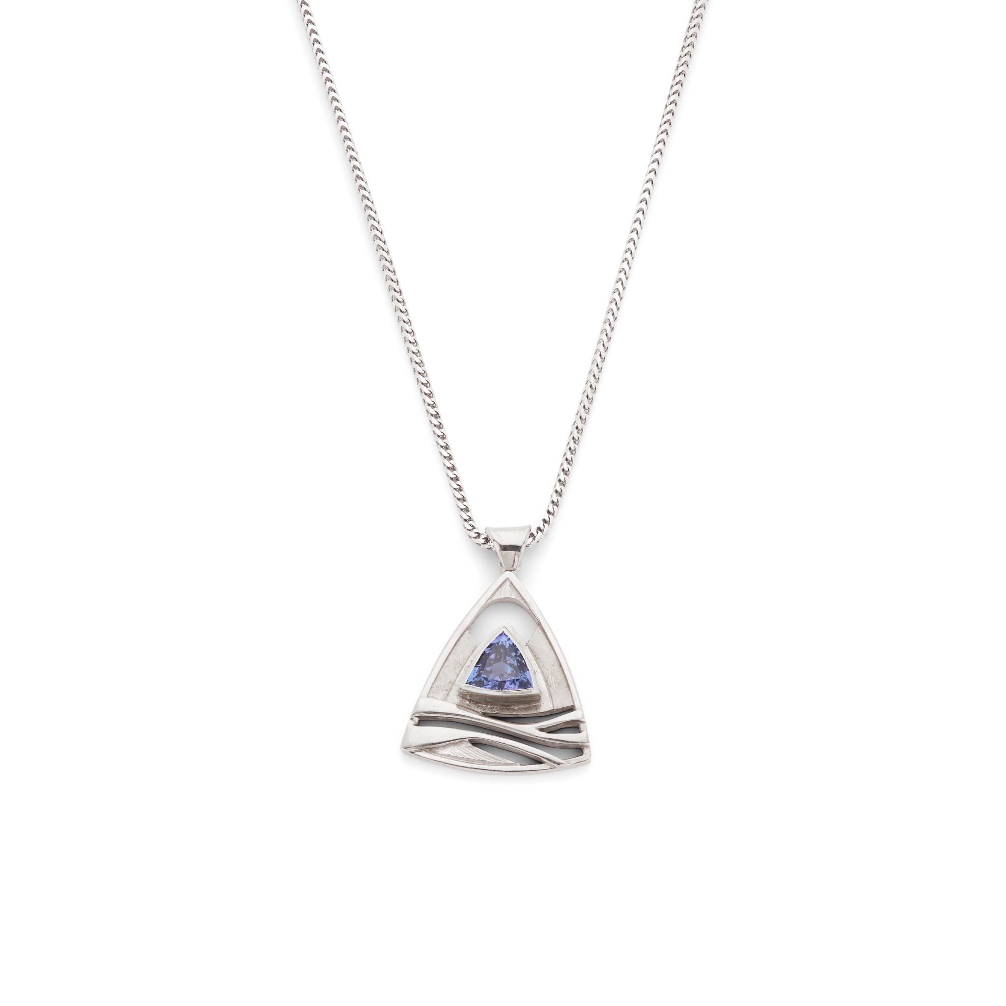 Graham Stewart: A Tanzanite pendant necklace