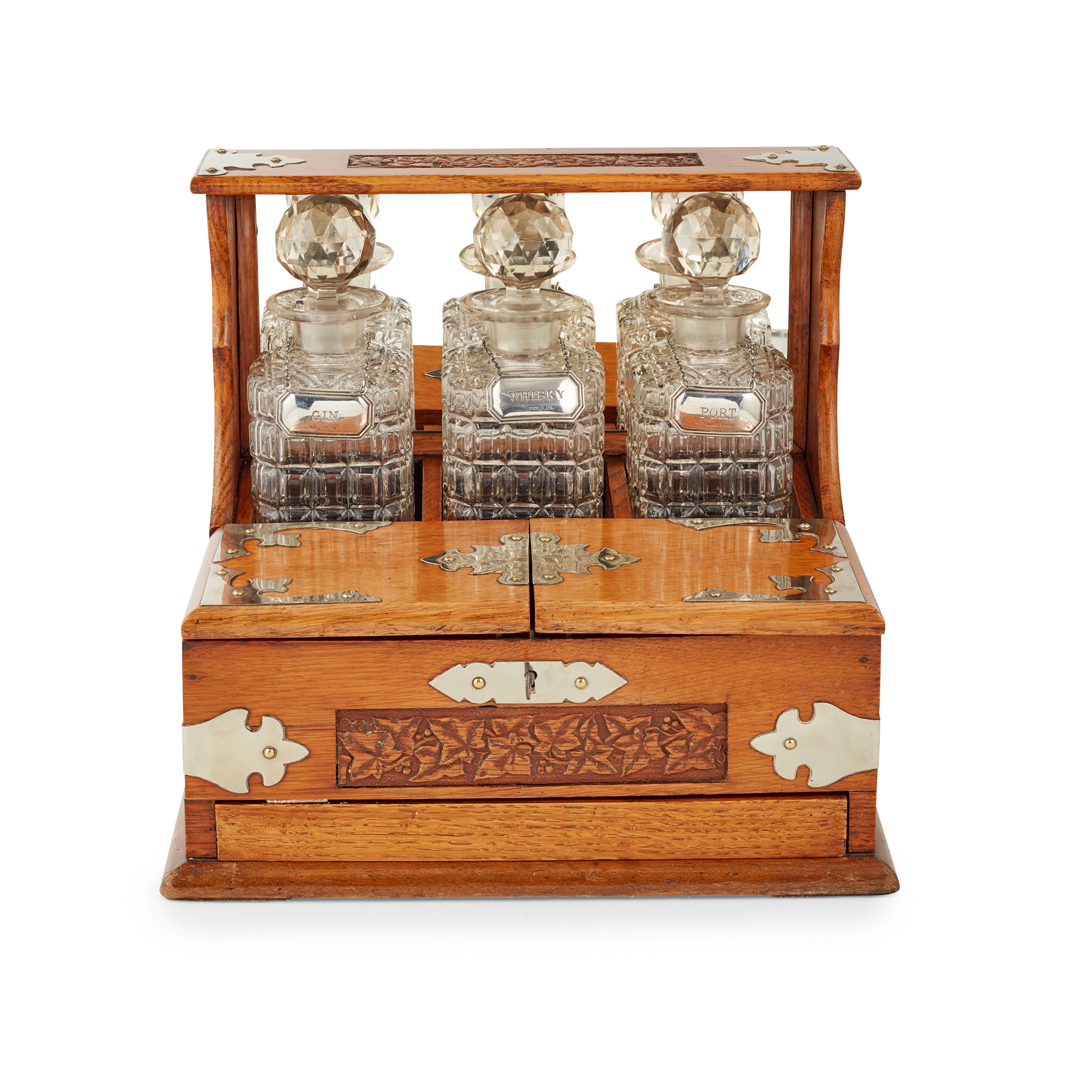 VICTORIAN CARVED OAK TANTALUS