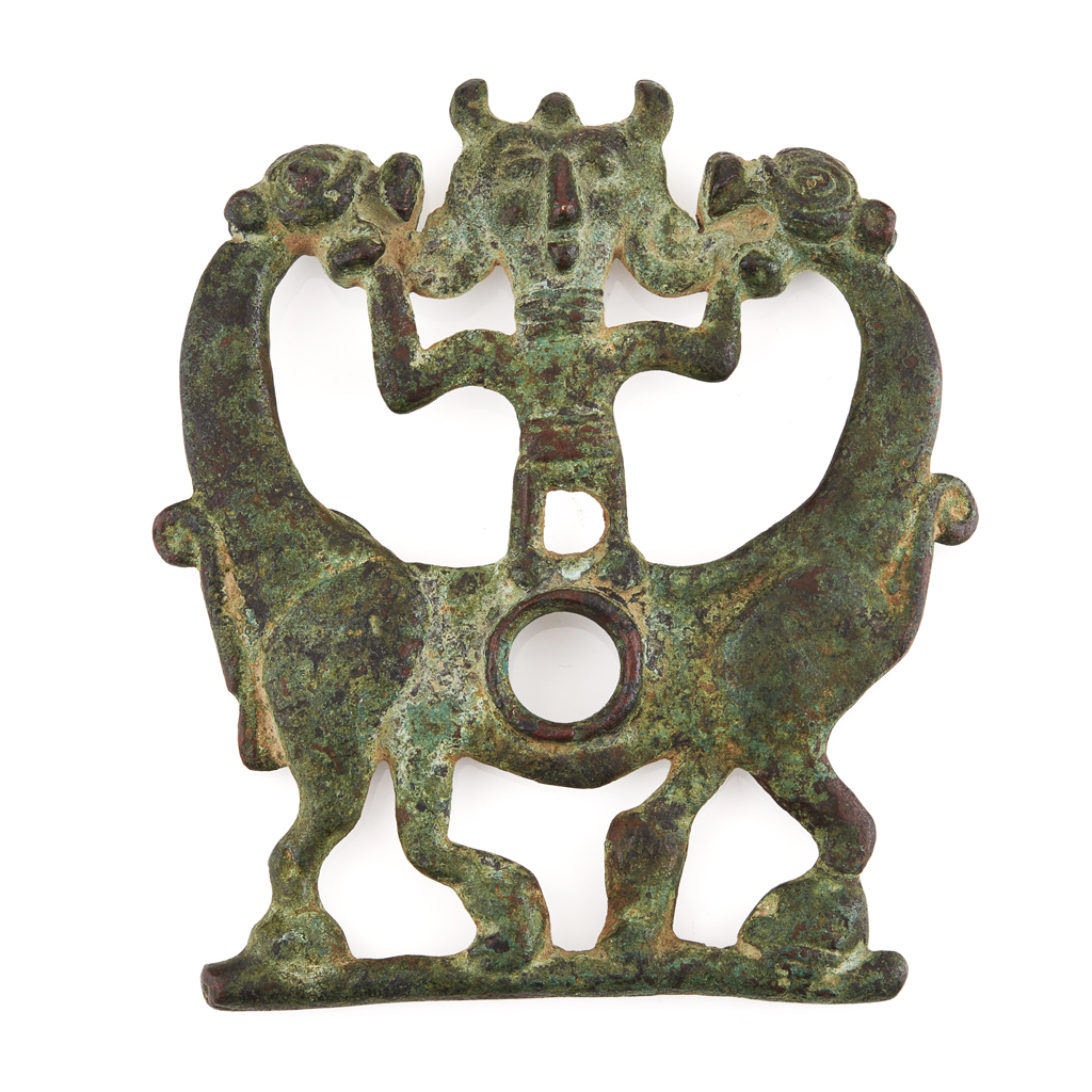 ARCHAISTIC BRONZE PENDANT