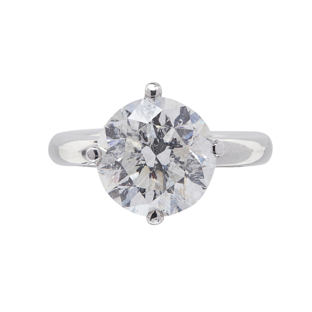 A single stone diamond ring