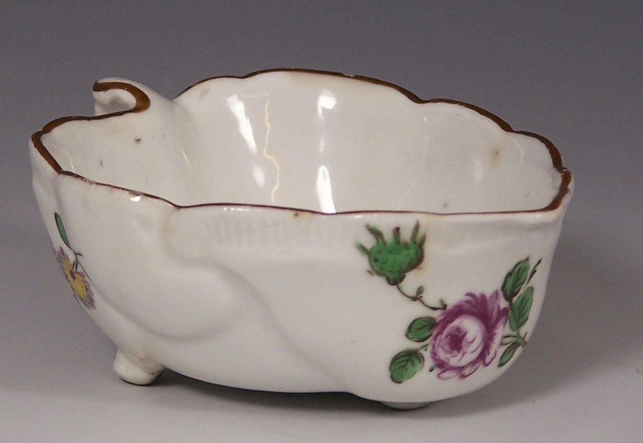 An 18th century Russian Imperial St Petersburg pickle dish,