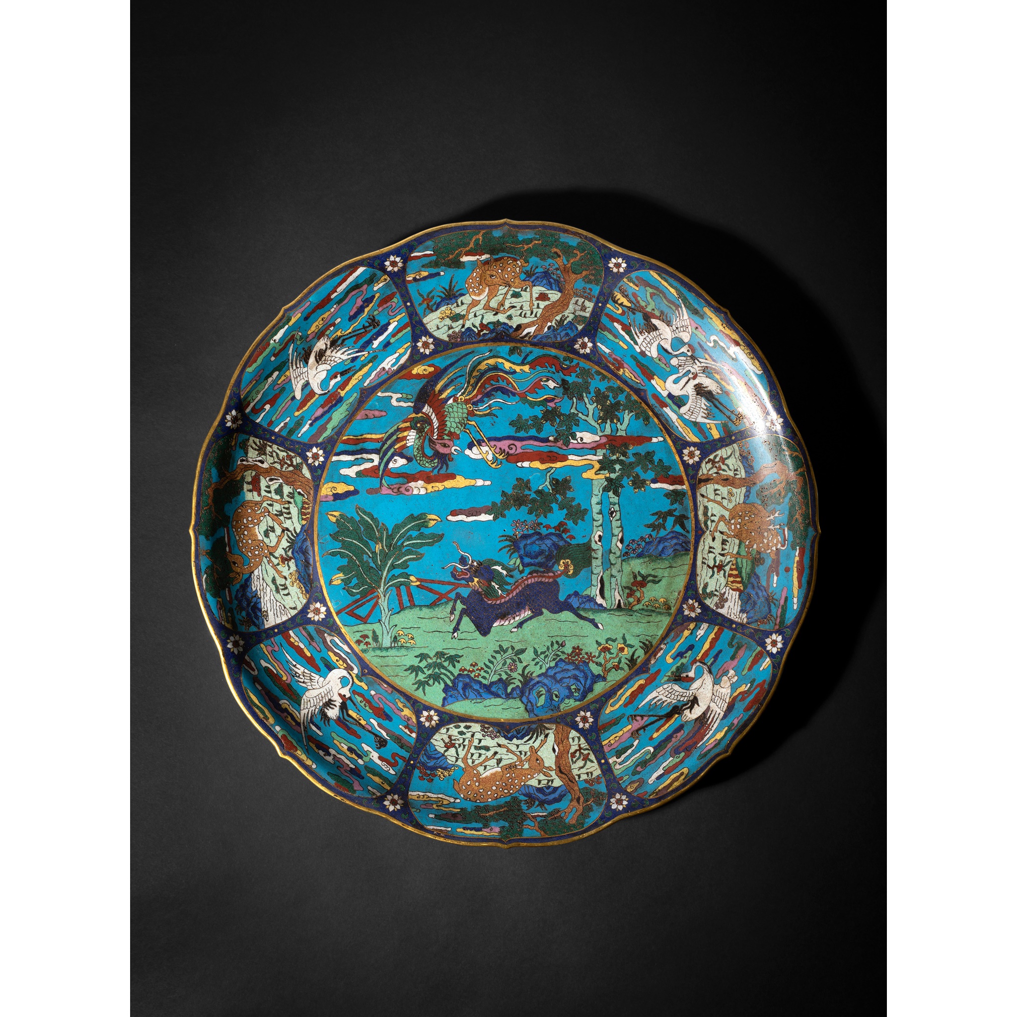 LARGE CLOISONNÉ ENAMEL FOLIATE CHARGER