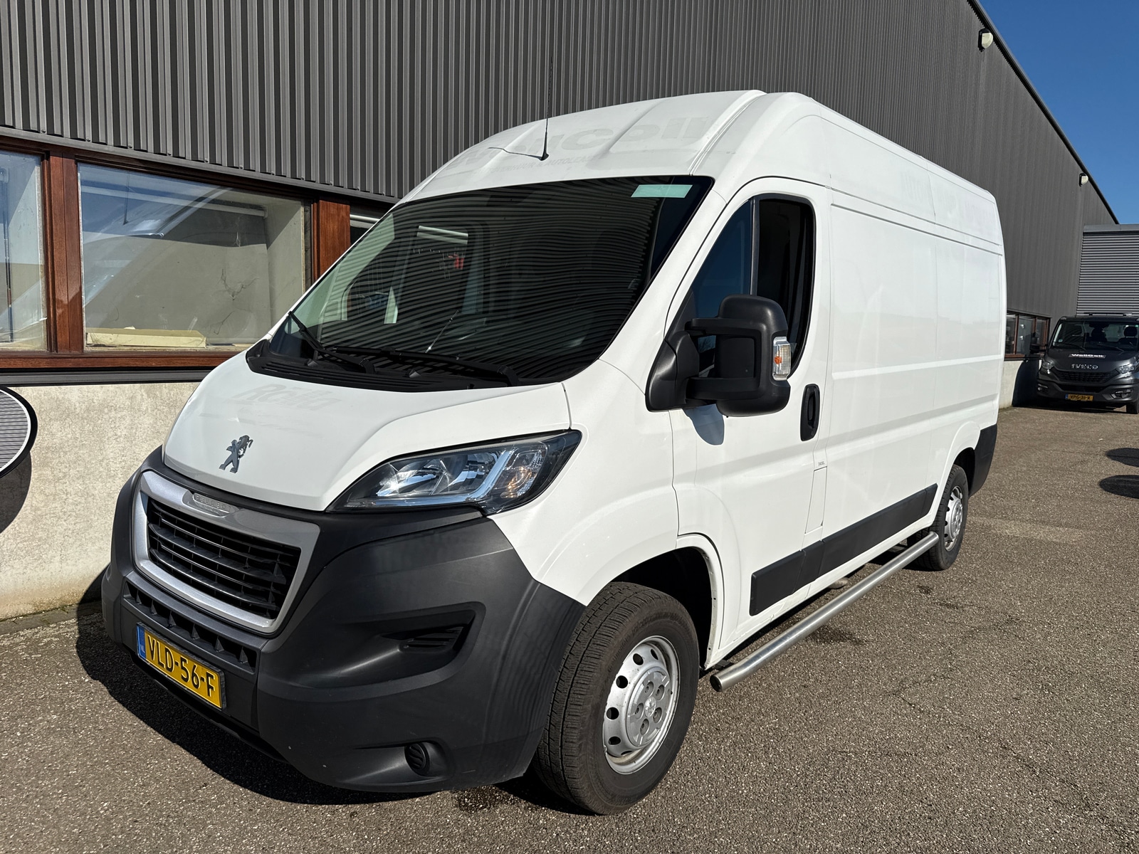 Peugeot Boxer 330 2.2 BlueHDi 140 L2H2 Premium 2021