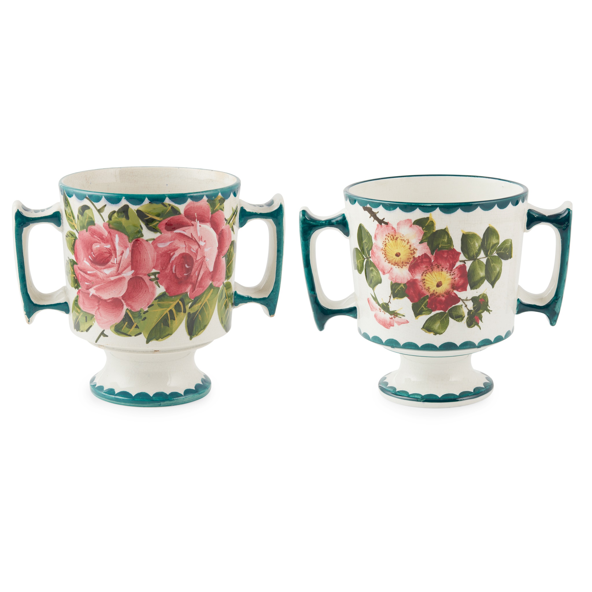 A WEMYSS WARE HIGH QUAICH