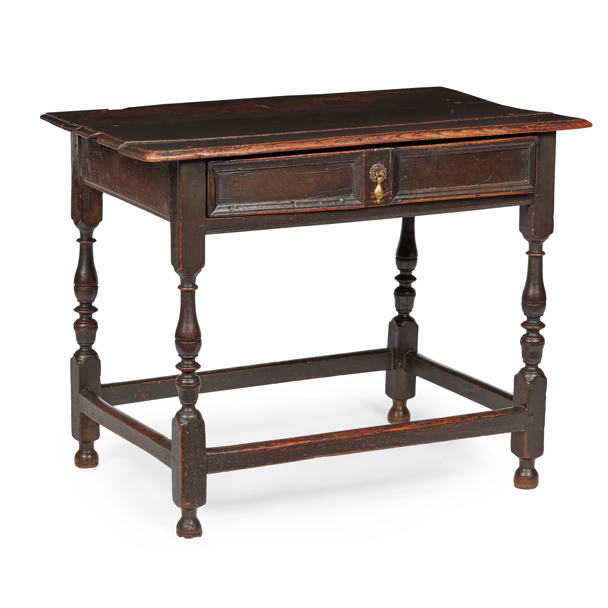 WILLIAM AND MARY OAK SIDE TABLE