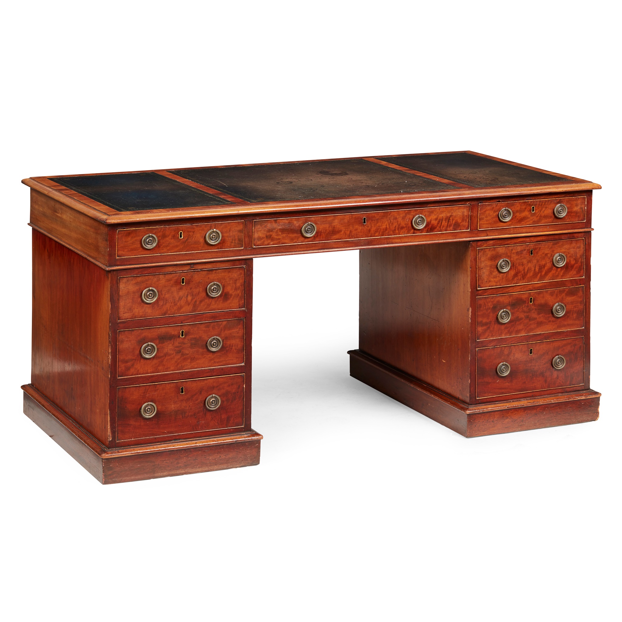 GEORGIAN STYLE MAHOGANY PEDESTAL DESK