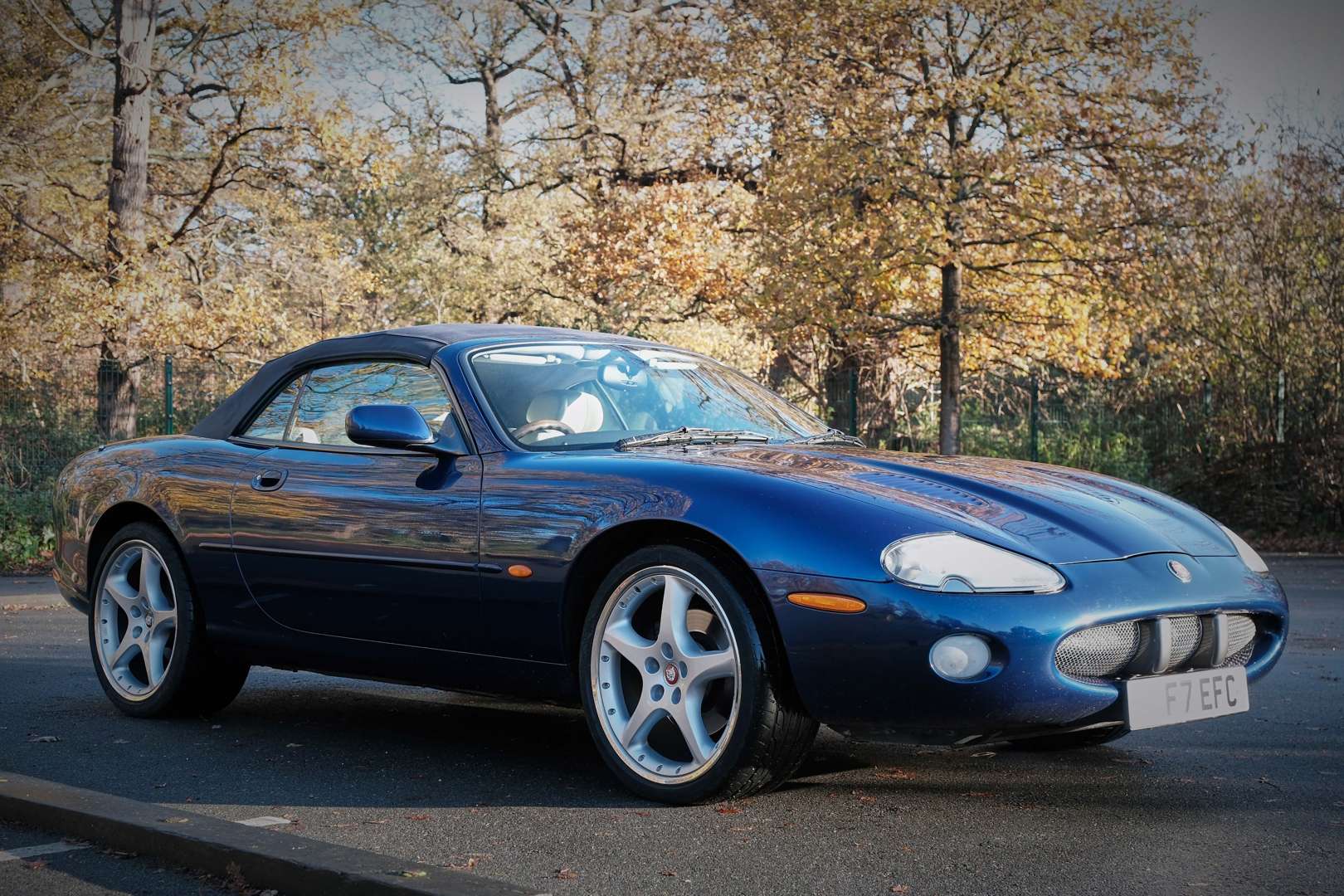 2001 Jaguar XKR Convertible 4.0