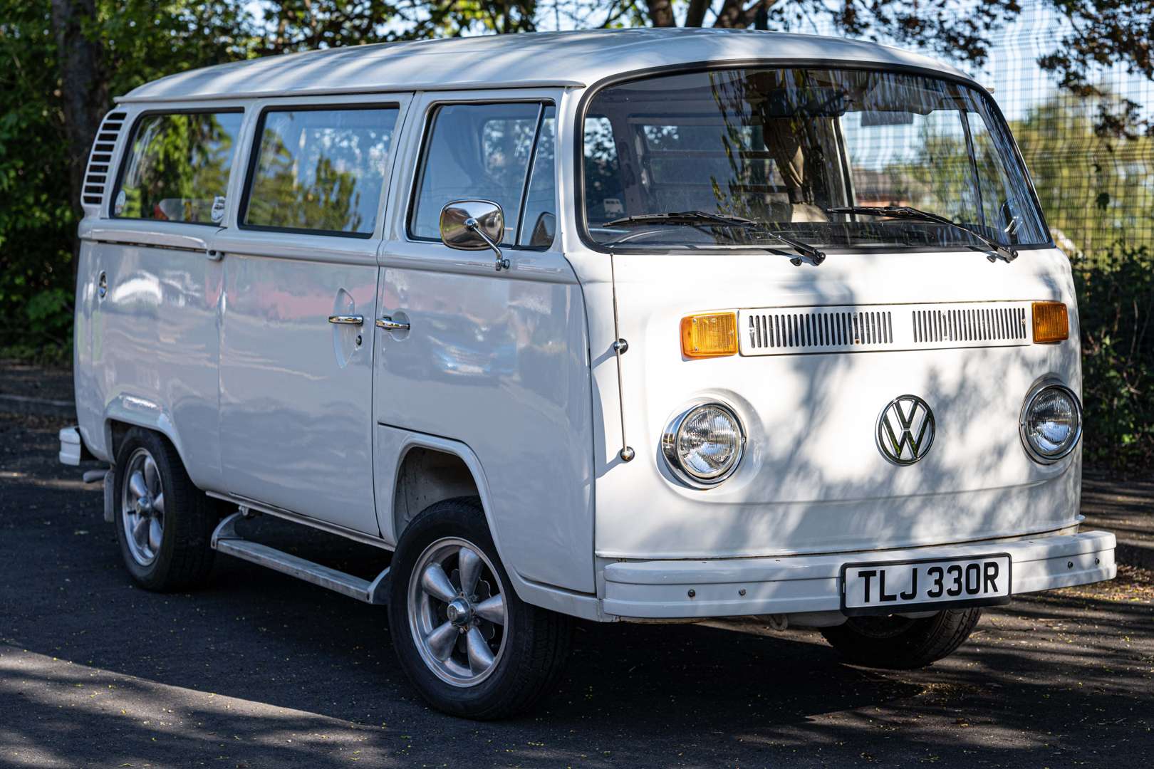 1977 Volkswagen T2 Bay Window C...