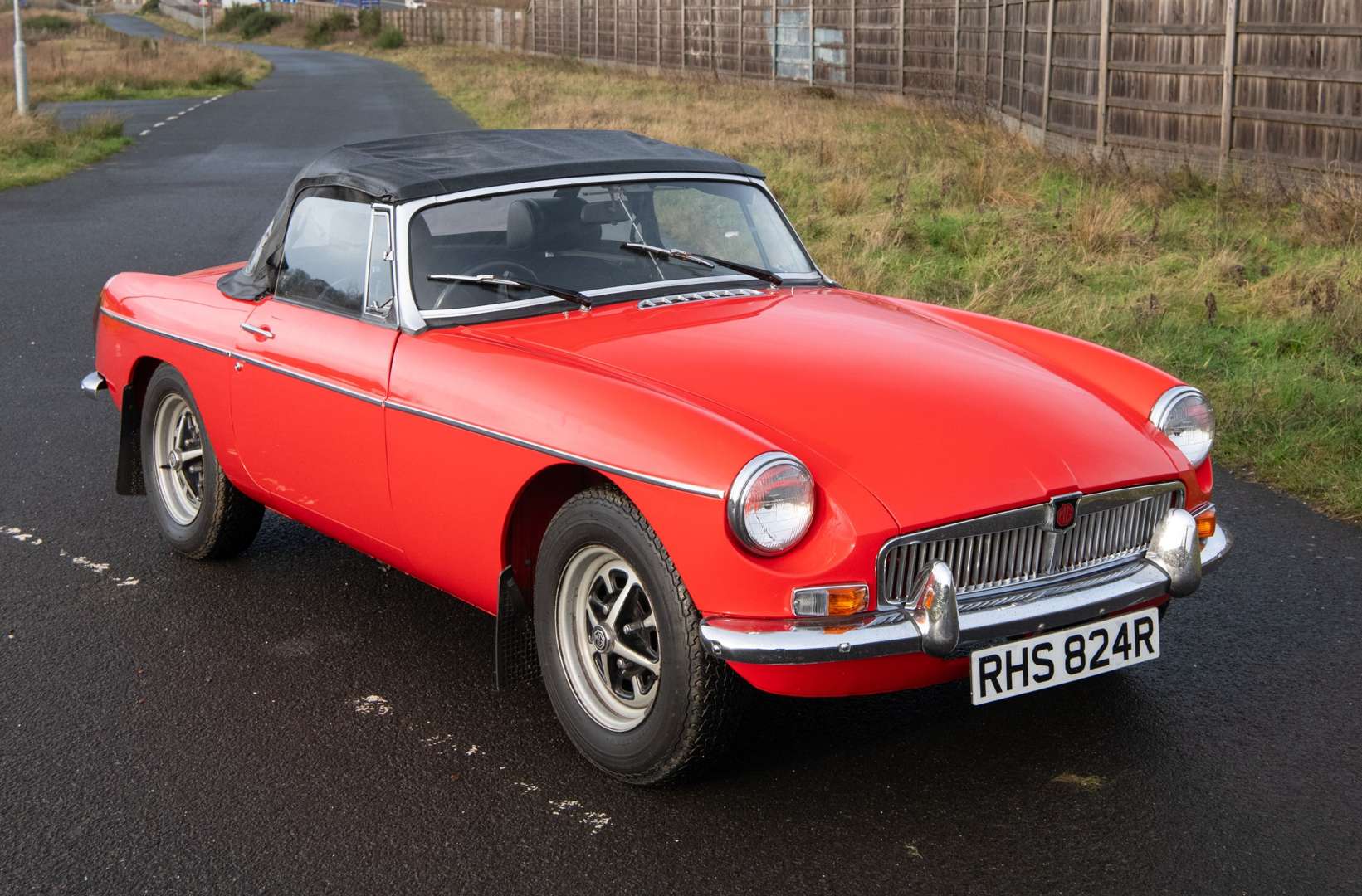 1976 MG B Roadster