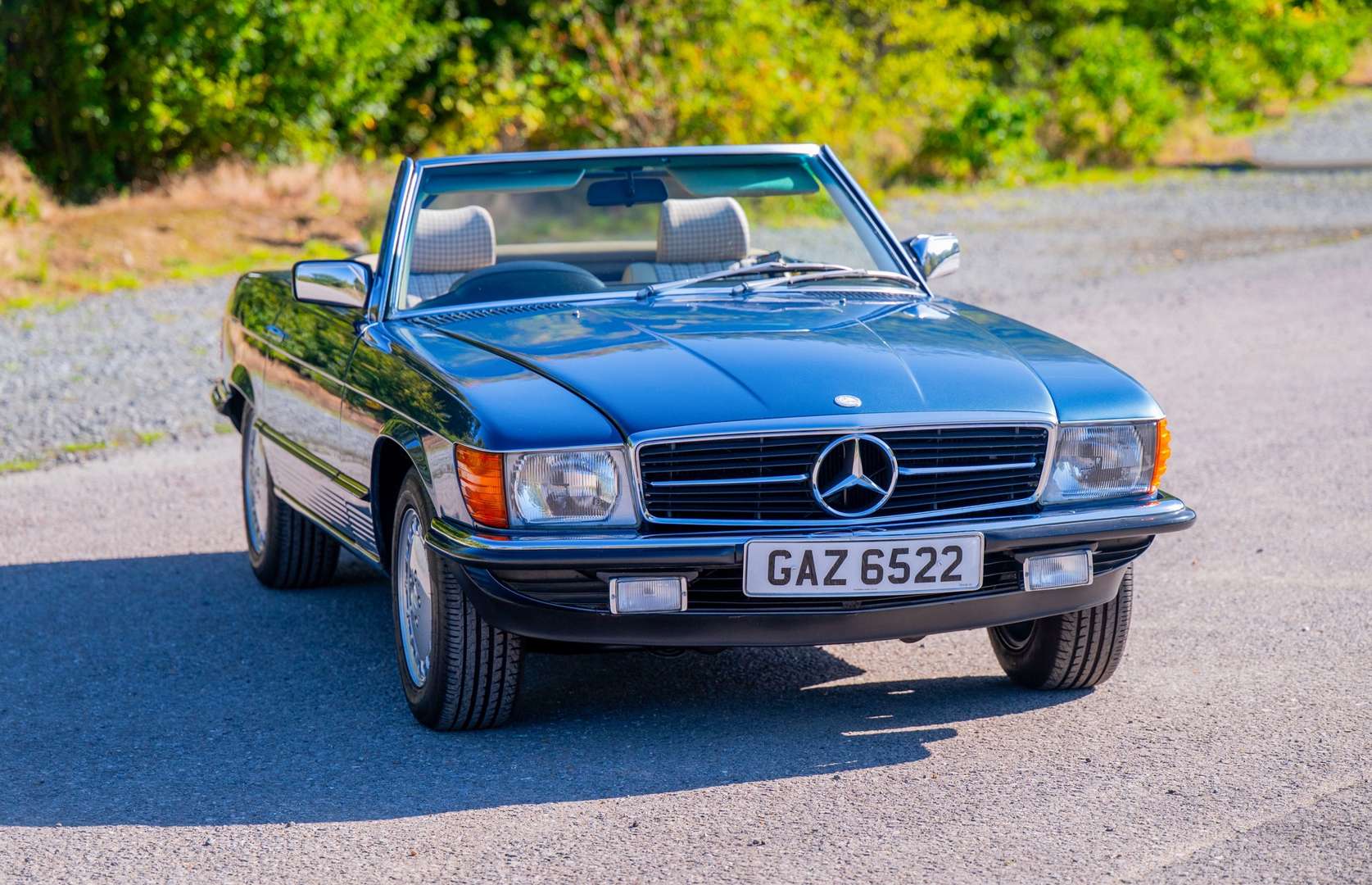 1984 Mercedes Benz 280SL Conv...