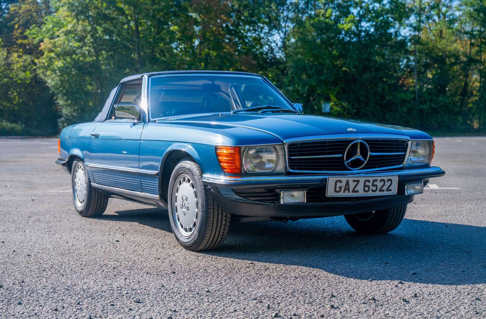 1984 Mercedes Benz 280SL Conv...