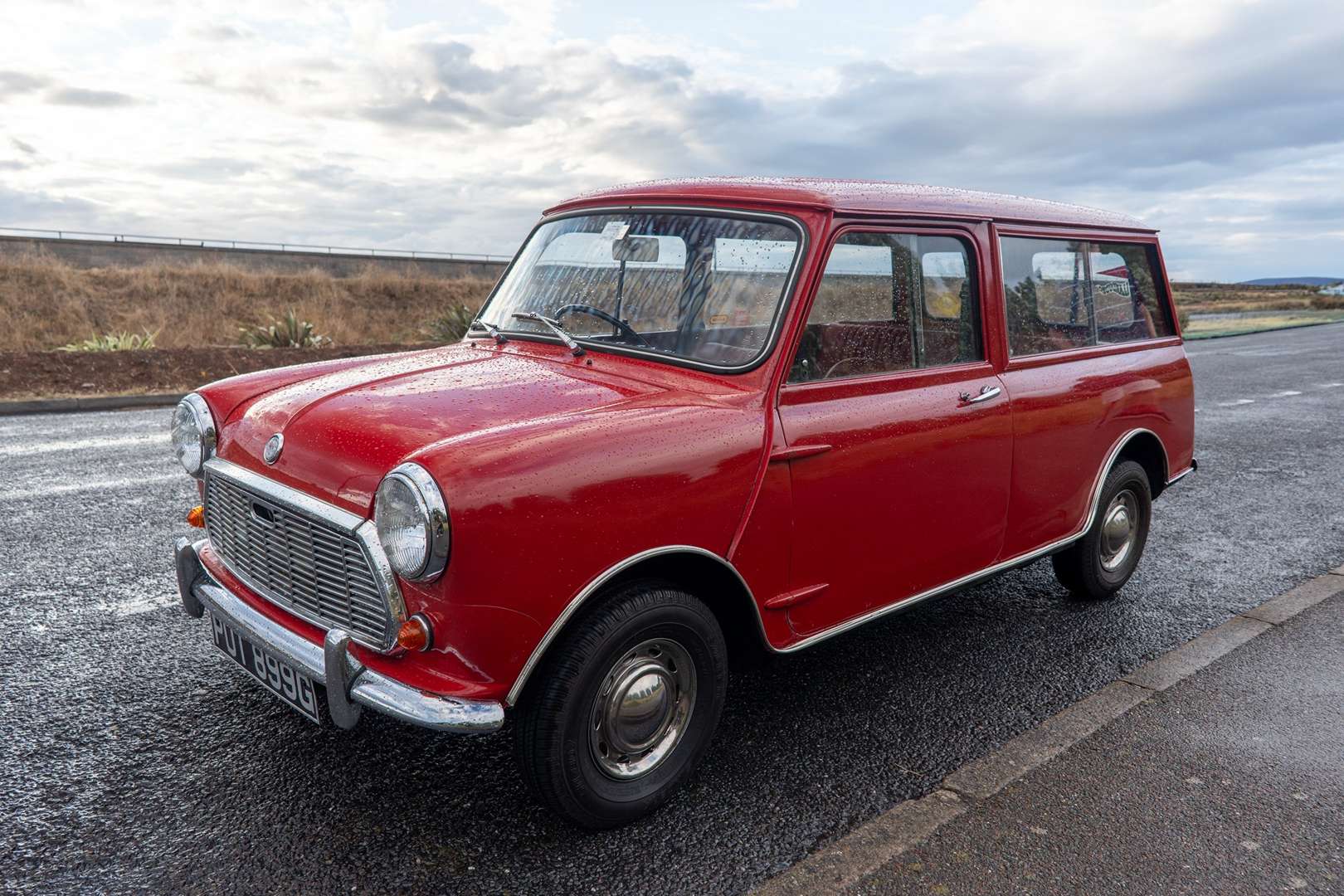 1968 Morris Mini Traveller Automa...
