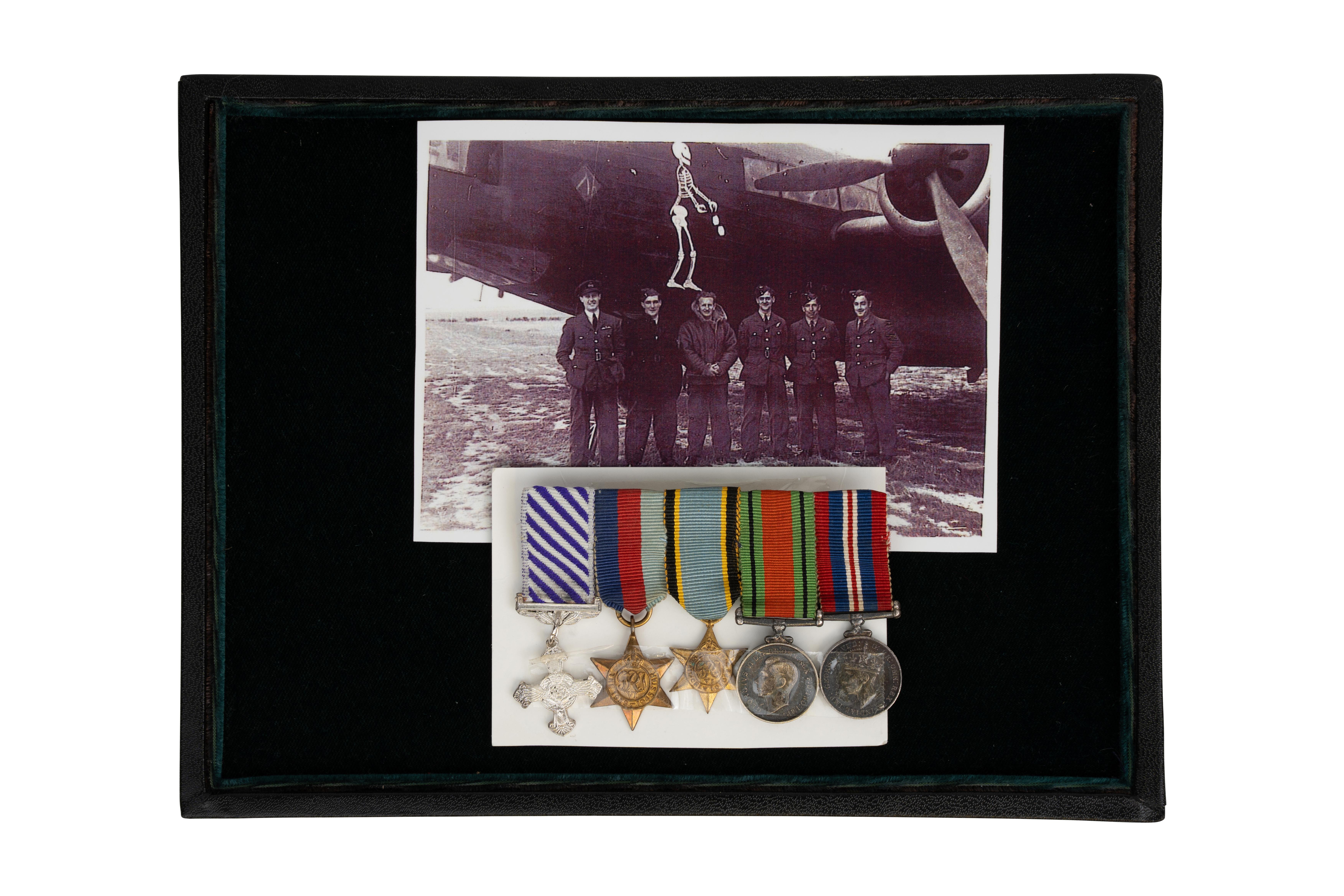 Miniature DFC Group to 75(NZ) Squadron