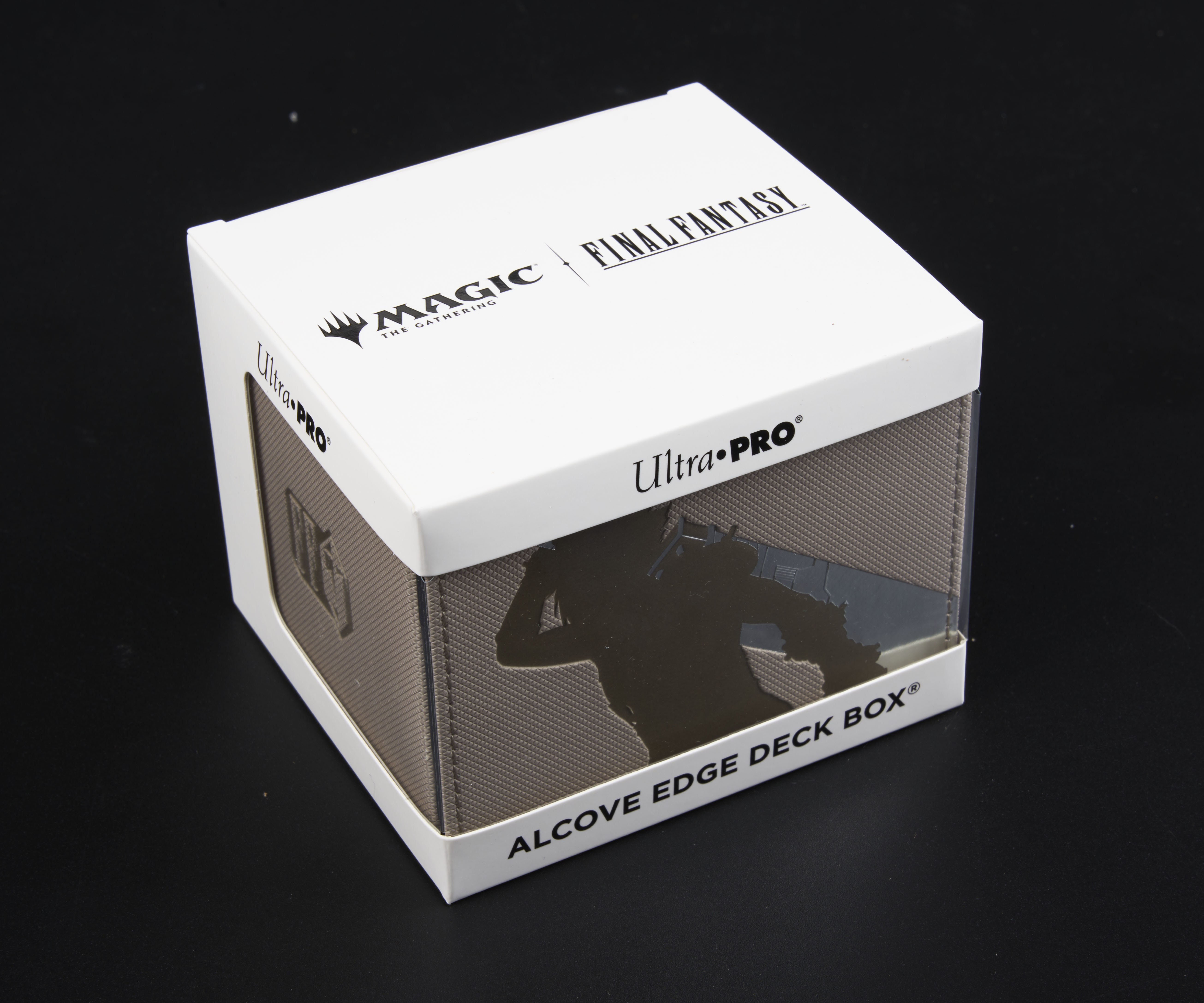 MTG FINAL FANTASY Premium Alcove Edge Deck Box featuring Cloud, Planet's Champion