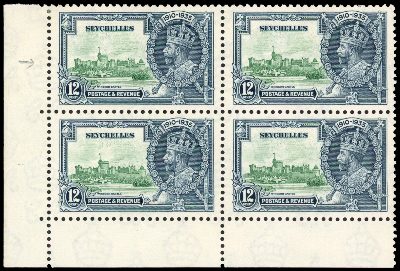 Seychelles 12c Extra flagstaff block mint