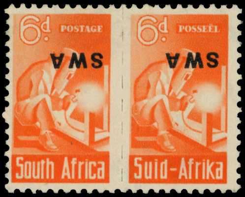 1943-4 6d small War Effort pair with large...