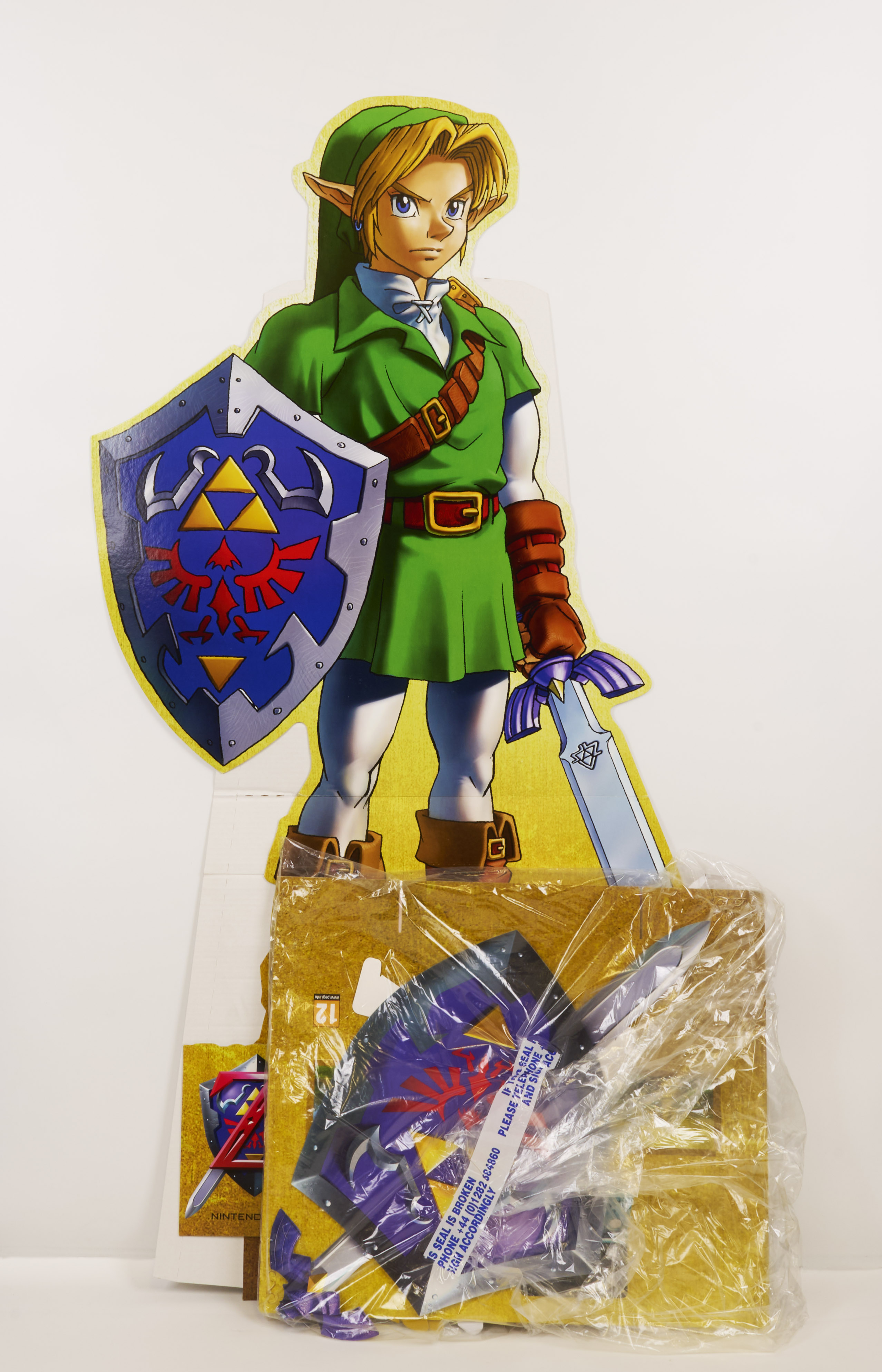 Legend of Zelda Ocarina of Time 3DS - 3D Standee - Complete in Box 