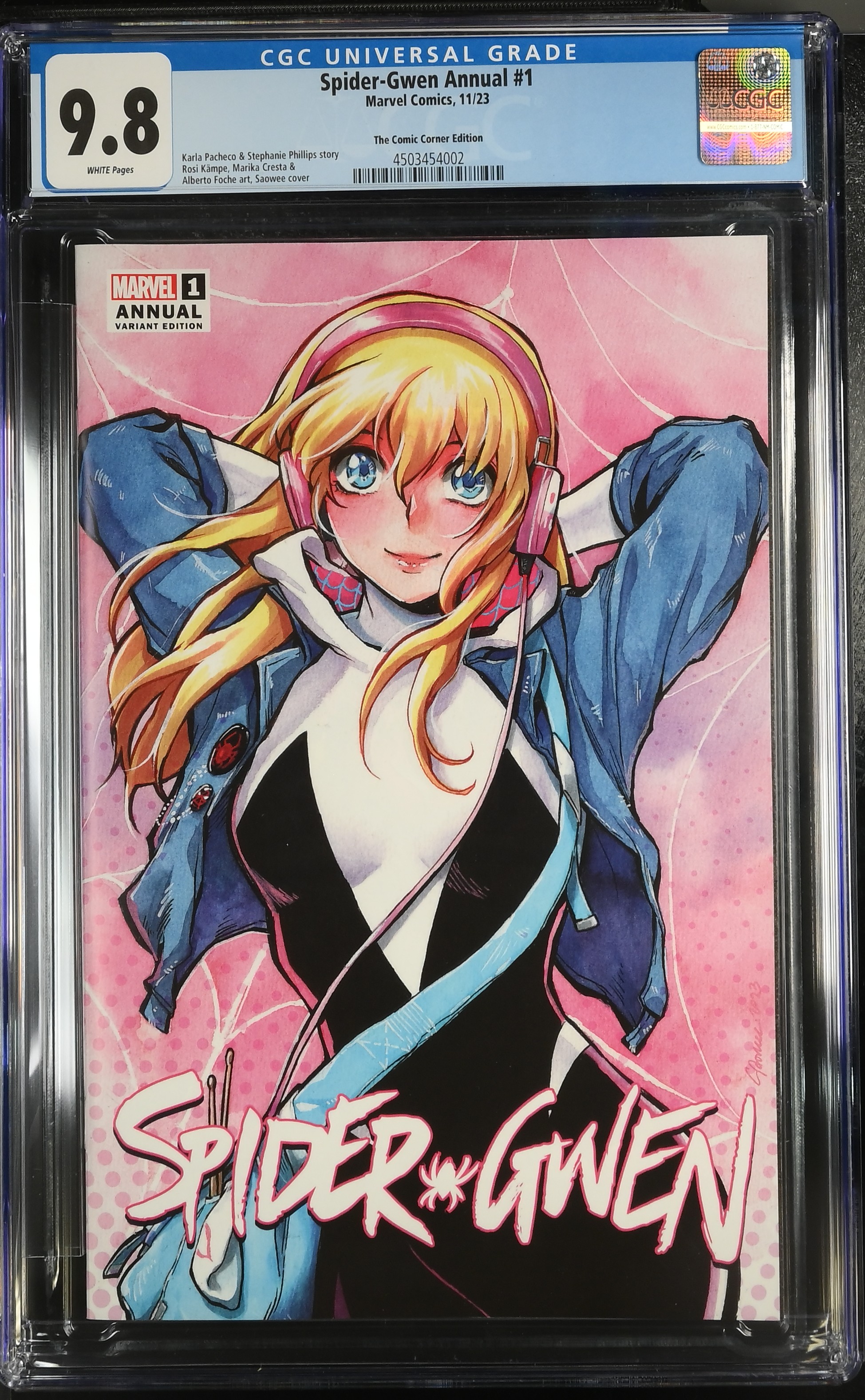 Spider-Gwen Annual #1 CGC 9.8 Comic Corner Saowee Cover Variant (Marvel Comics, 2023) White Pages