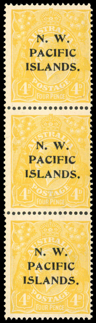New Guinea 1915-16 4d chrome-yellow se-tenant strip of 3